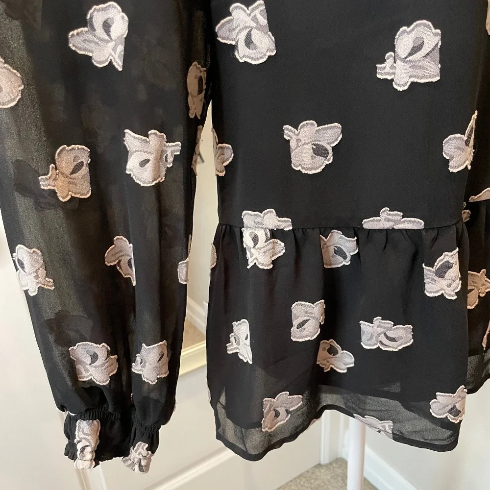 Loft Black and Off-White Ruffle-Bottom Top - PM - Picture 9 of 14